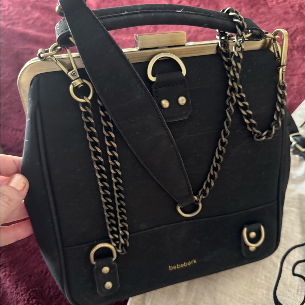 LaFlore-Paris-Black Bebebark Chain Strap Convertible Cork Purse-Brand New WT